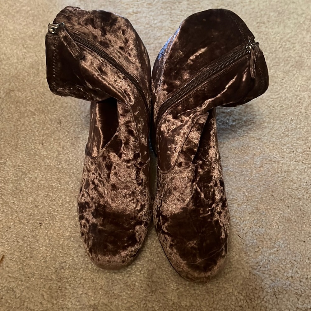 Steve Madden boots